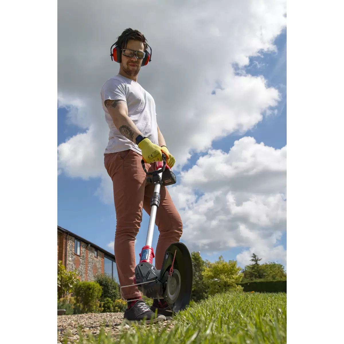 Sealey CS20VCOMBO2 Strimmer Cordless 20V with 1 x 2Ah Battery & Charger