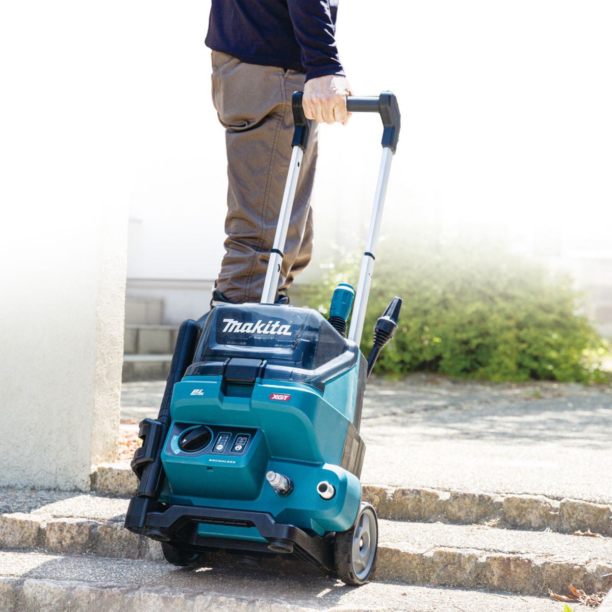 Makita HW001GZ 40V Max Brushless Pressure Washer Body Only