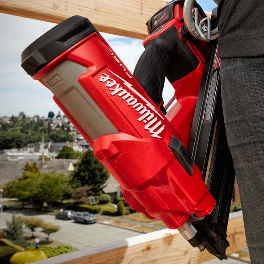 Milwaukee M18FPP2BE-522B 18V Fuel Twin Nail Gun Nailer with 1 x 5.0Ah, 1 x 2.0Ah Battery Charger & Bag 4933492429