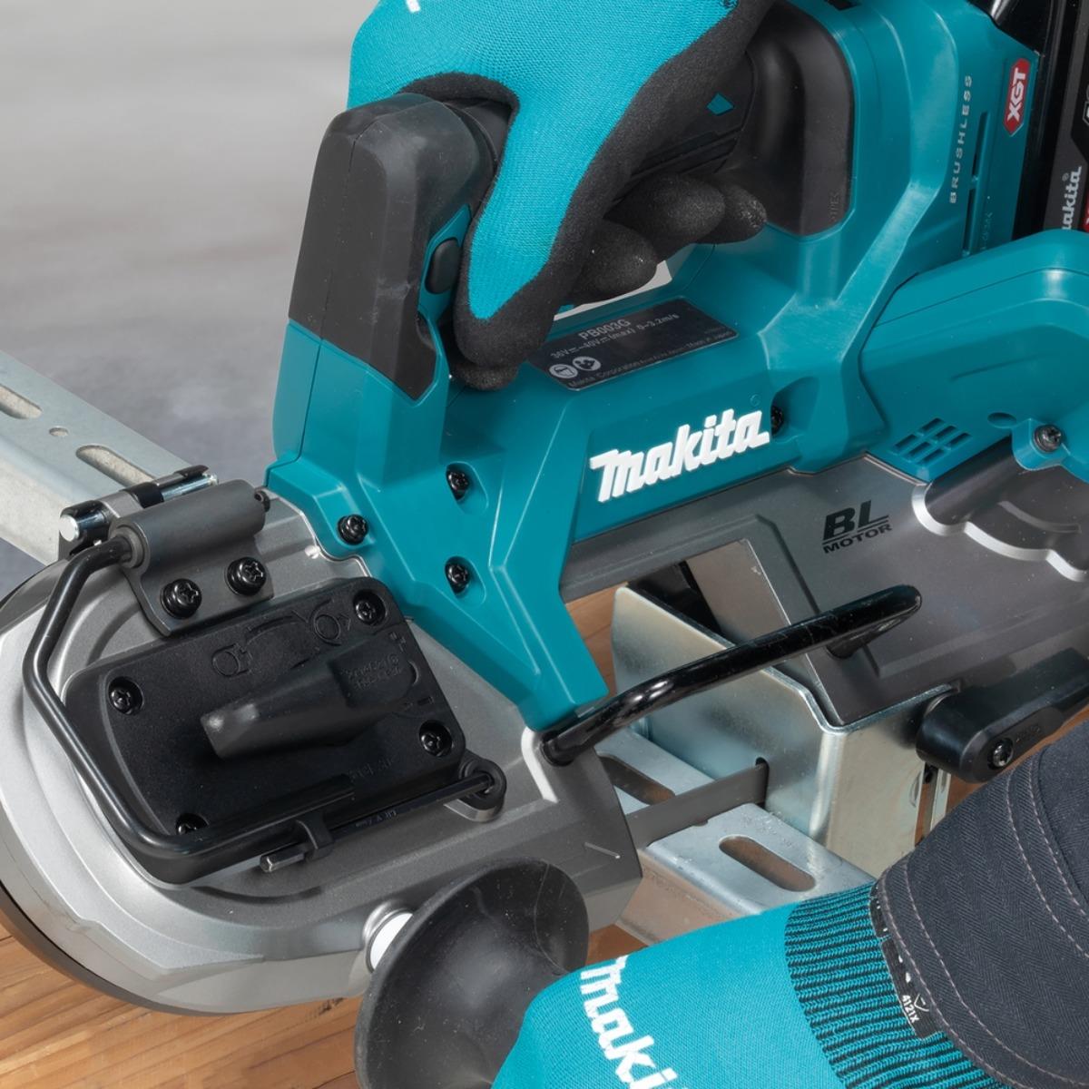 Makita PB003GZ 40V Max XGT 66mm Portable Bandsaw with 1 x 5.0Ah Battery & Charger