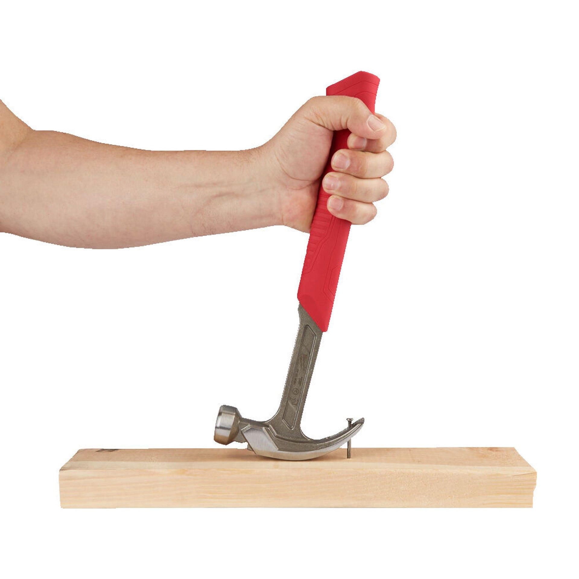 Milwaukee 20OZ / 570G Steel Curved Claw Hammer 4932478656