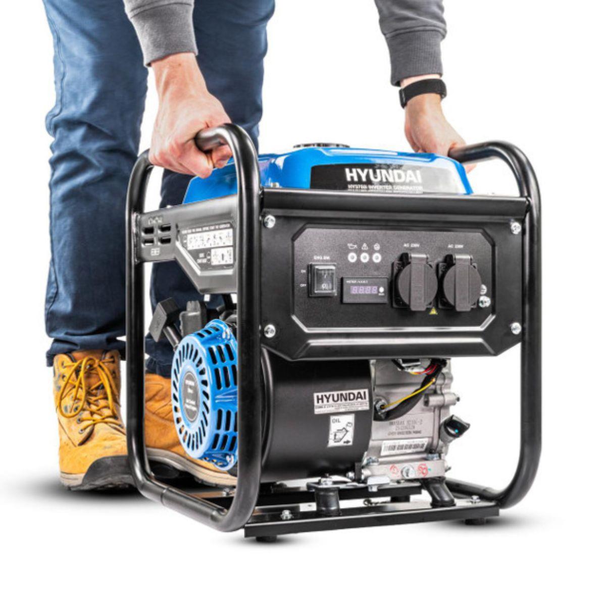 Hyundai HY3750i Inverter Open Framed Generator Recoil Start Pure Sine Wave 230V/3300W