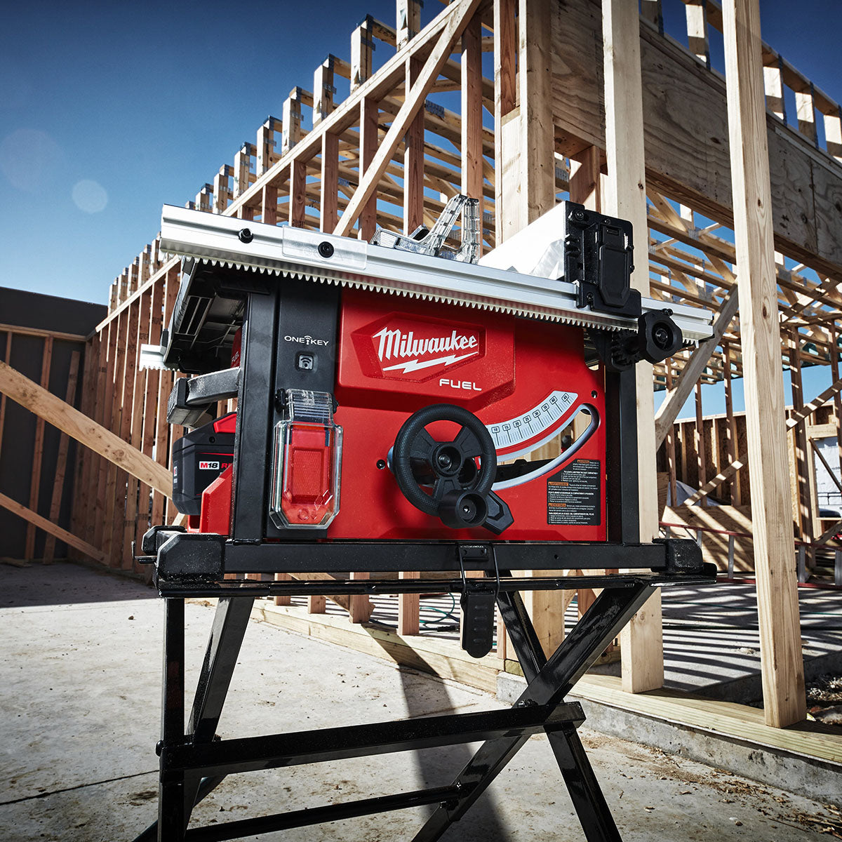Milwaukee M18FTS210-121B 18V FUEL ONE-KEY Brushless 210mm Table Saw with 1 x 12.0Ah Battery & Charger 4933499180