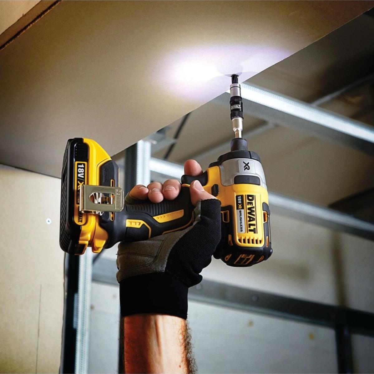 Dewalt DT70518T-QZ Extreme Impact Torsion Bit Set & Bit Holder