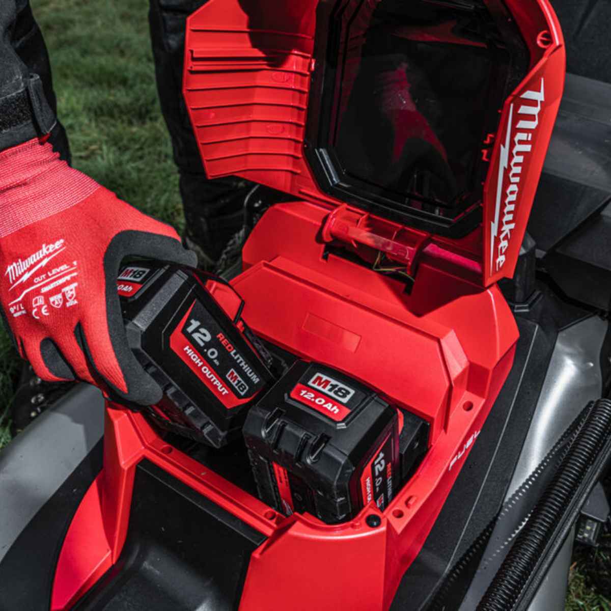 Milwaukee M18F2LM53-122 36V FUEL Brushless 53cm Self-Propelled Lawn Mower with 2 x 12.0Ah Battery & Charger 4933479822