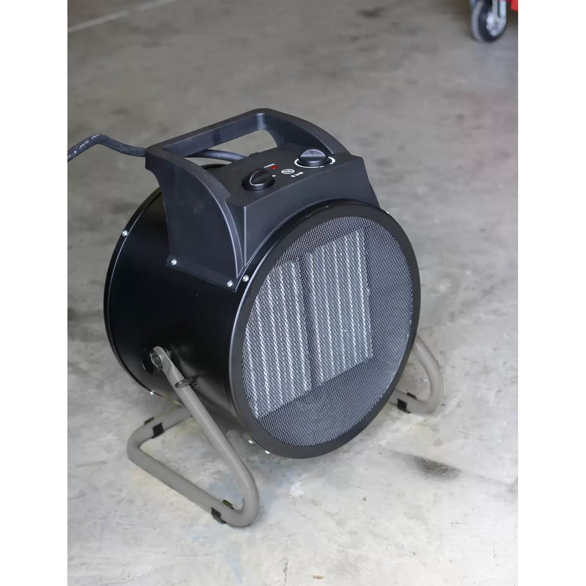 Sealey PEH9001 3ph PTC Industrial Fan Heater High-Power, Efficient Heating for Workshops 415V/9000W