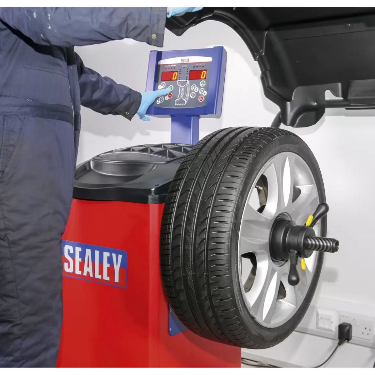 Sealey WB10 Wheel Balancer Semi-Automatic 230V/90W