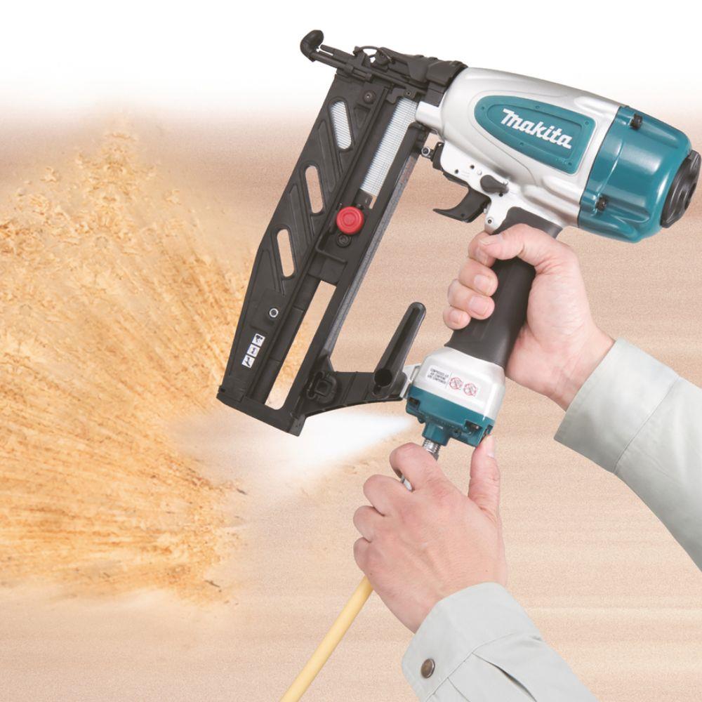 Makita AF601 16Ga Brad Nailer 25 - 64 mm