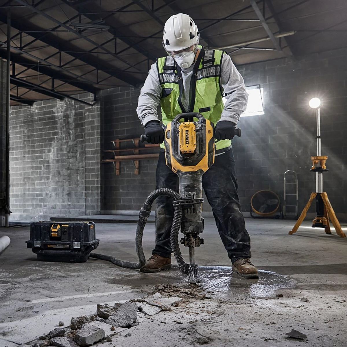 Dewalt DCH966Z2-GB 54V XR Flexvolt Brushless 28mm HEX Demolition Hammer with 2 x 5.0Ah Batteries & Charger