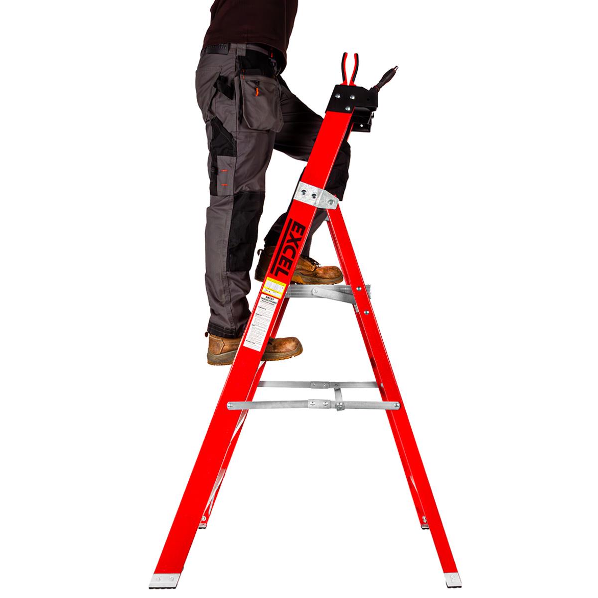 Excel Electricians Fibreglass Platform Step Ladder 4 Tread 1.57m EN131