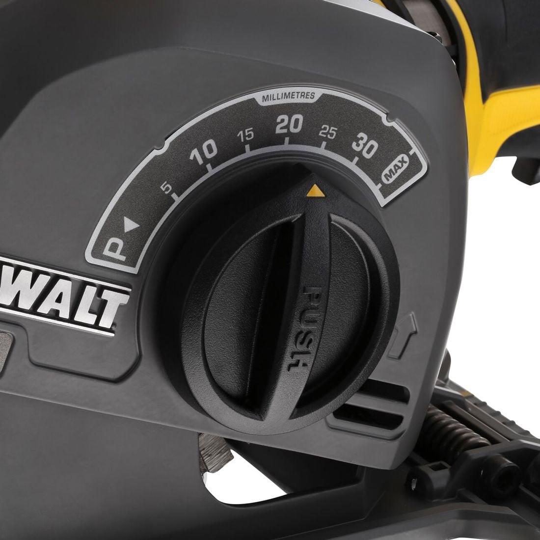 Dewalt DCG200NT-XJ 54V XR Flexvolt Brushless Wall Chaser With 1 x 6.0/2.0Ah Battery Charger & Case