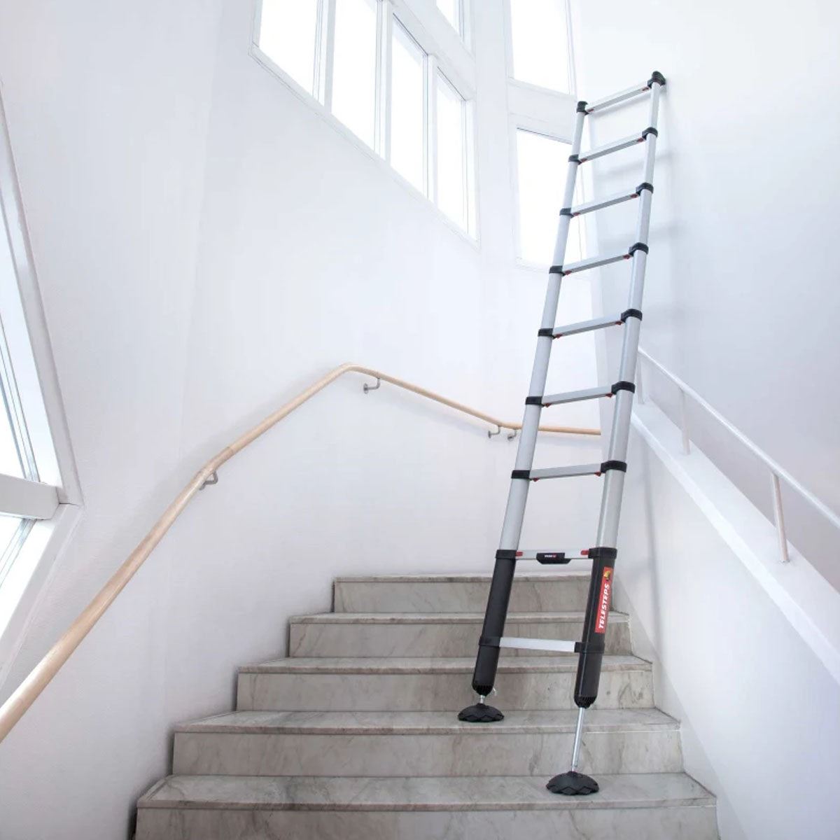 Telesteps TEL72230581 3.0m Prime Line Telescopic Ladder Lightweight & Perfect for Professional Use