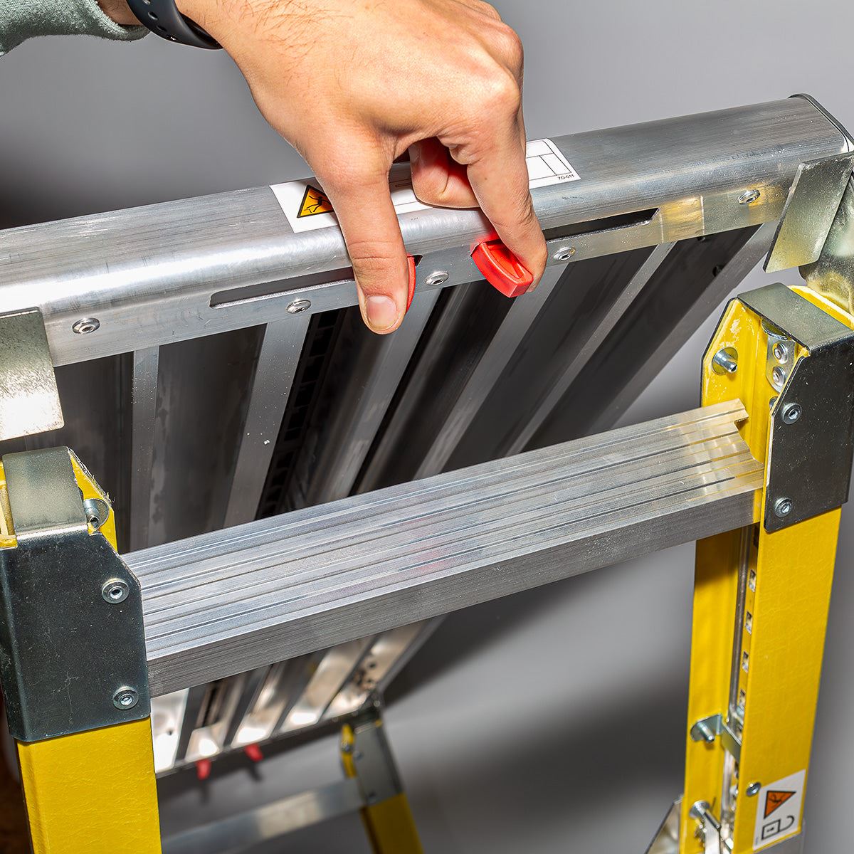 Excel Fibreglass Work Bench Platform Adjustable Height Heavy Duty Folding Hop Up - 1200 x 350 mm