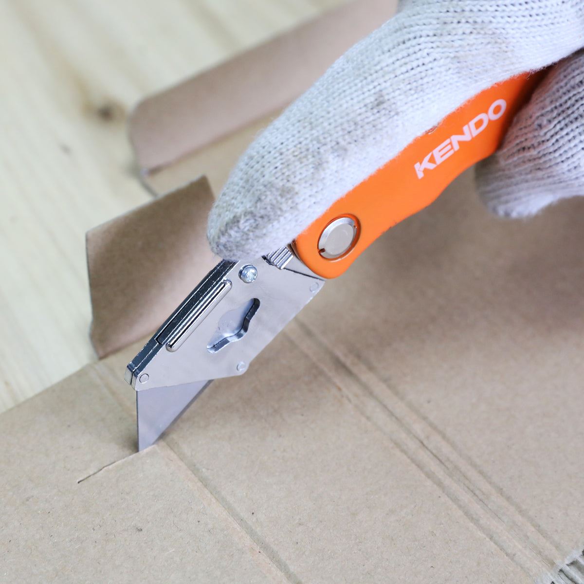 Kendo Multi-Purpose Folding Knife 5 Piece with 25 Piece Blade