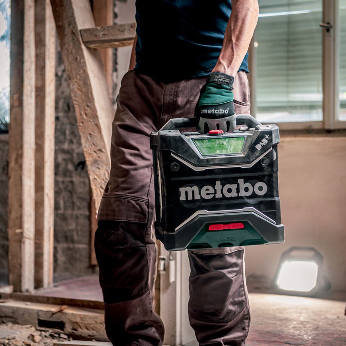 Metabo RC 12-18 32W BT DAB+ 12-18V Bluetooth Radio with 1 x 5.2Ah Battery & Charger