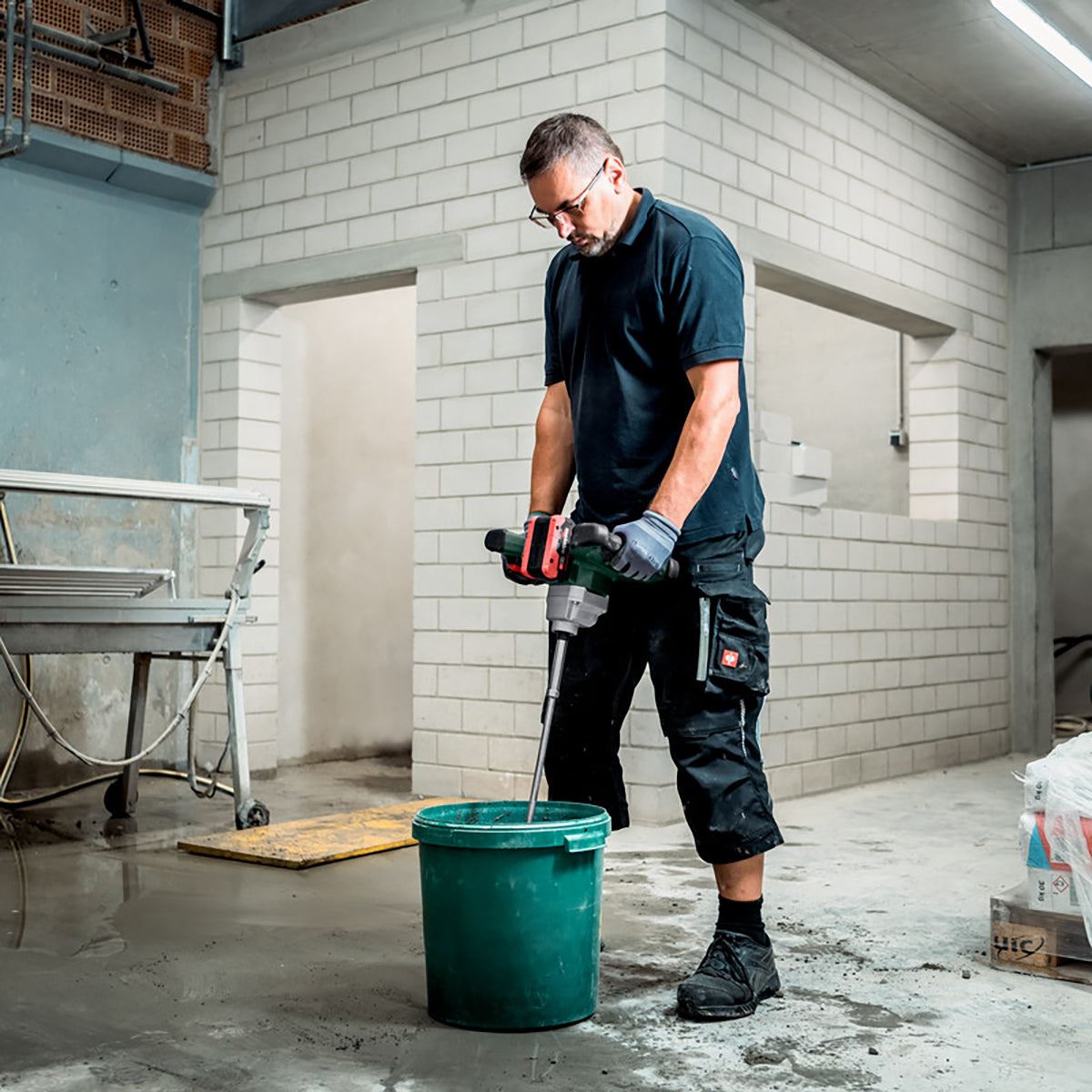 Metabo RW 18 LTX BL 120 18V Brushless 120mm Stirrer with 1 x 4.0Ah Battery & Charger