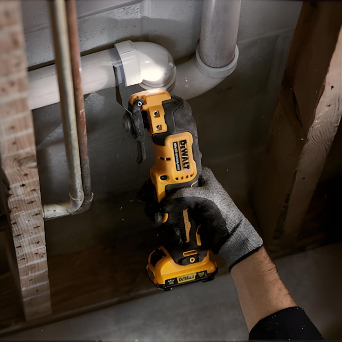 Dewalt DCS353N 12V XR Brushless Oscillating Multi-Tool Body with Accessories