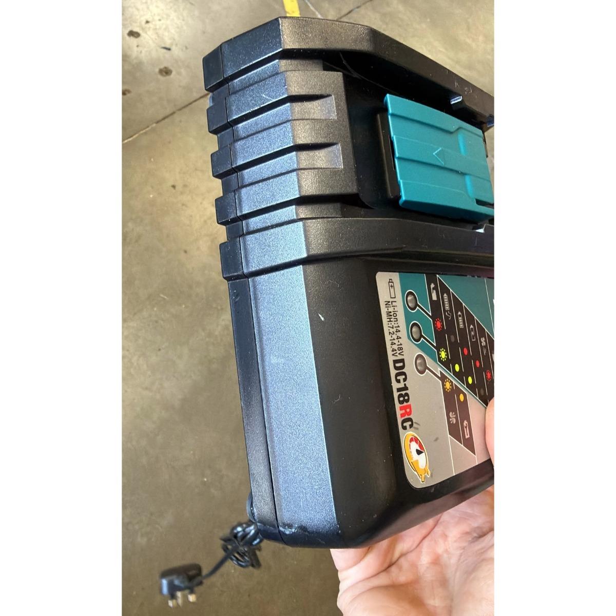 Makita DLX2145TJ 18V LXT Twin Pack With 2 x 5.0Ah Battery Charger & Type 3 Case Item Condition Box Opened Never Used