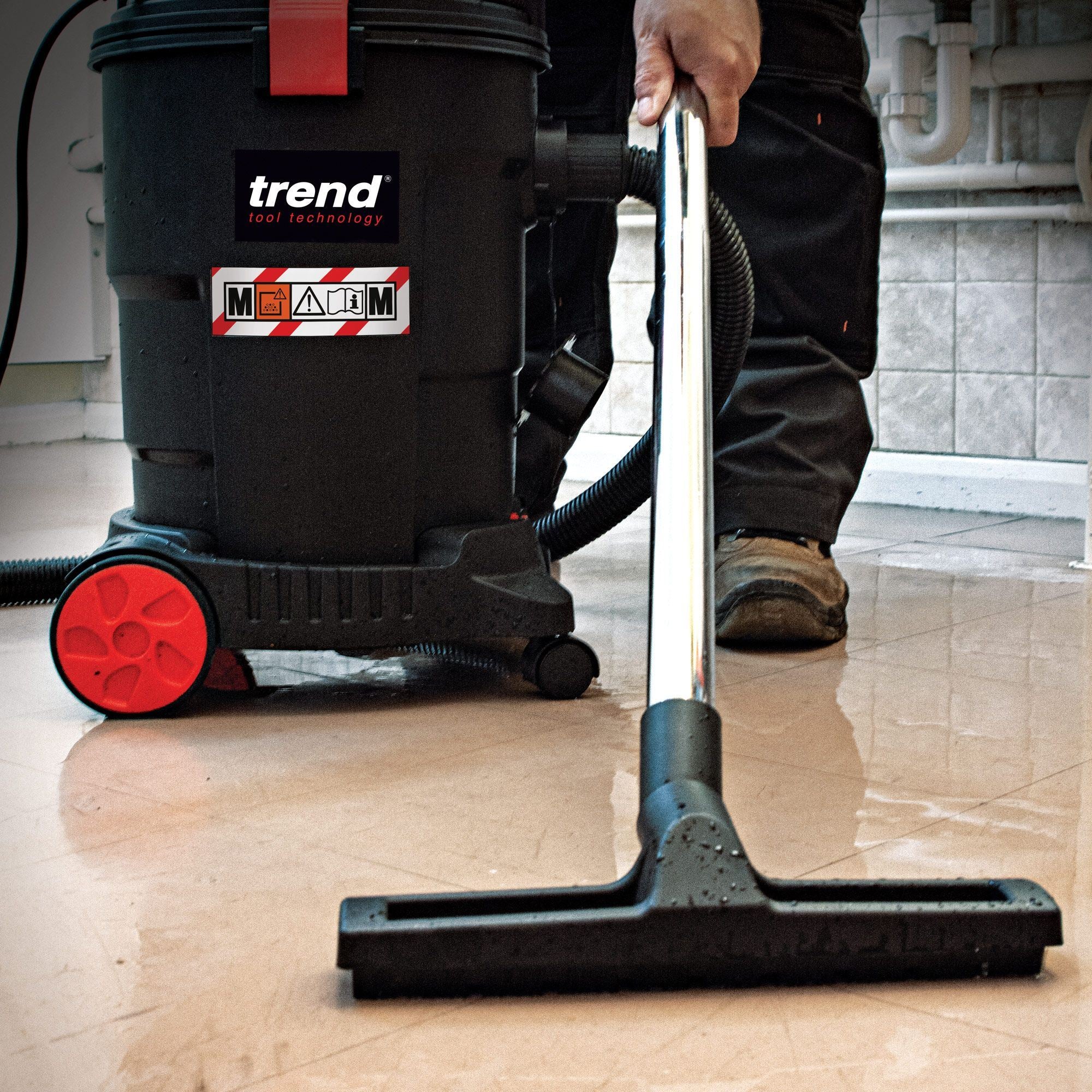 Trend T33AL M-Class Wet & Dry Vacuum With Power Take Off 110V
