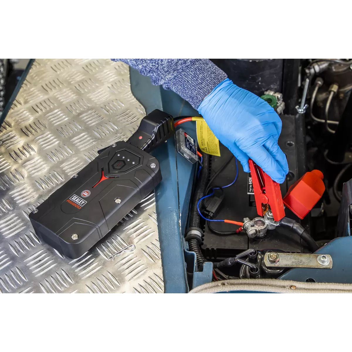 Sealey RS1200 12V Jump Starter Power Pack 1200A