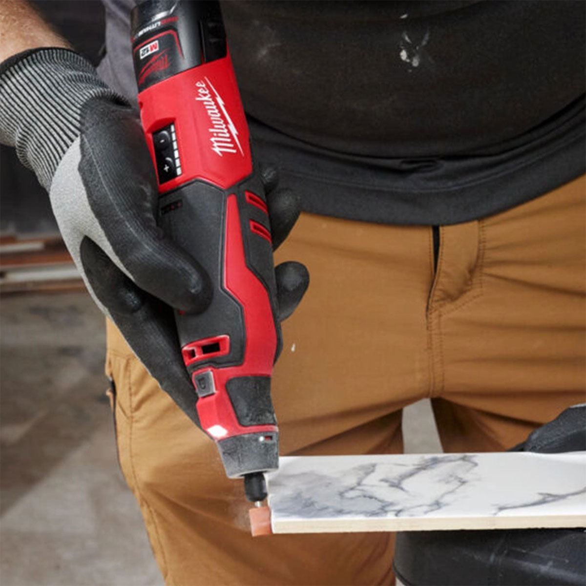 Milwaukee M12BLROT-0 12V Brushless Rotary Tool with 1 x 2.0Ah Battery Charger & Bag