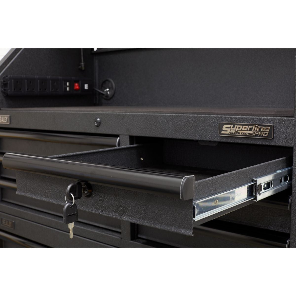 Sealey AP4106BE Topchest 6 Drawer 1030mm with Soft Close Drawers & Power Strip