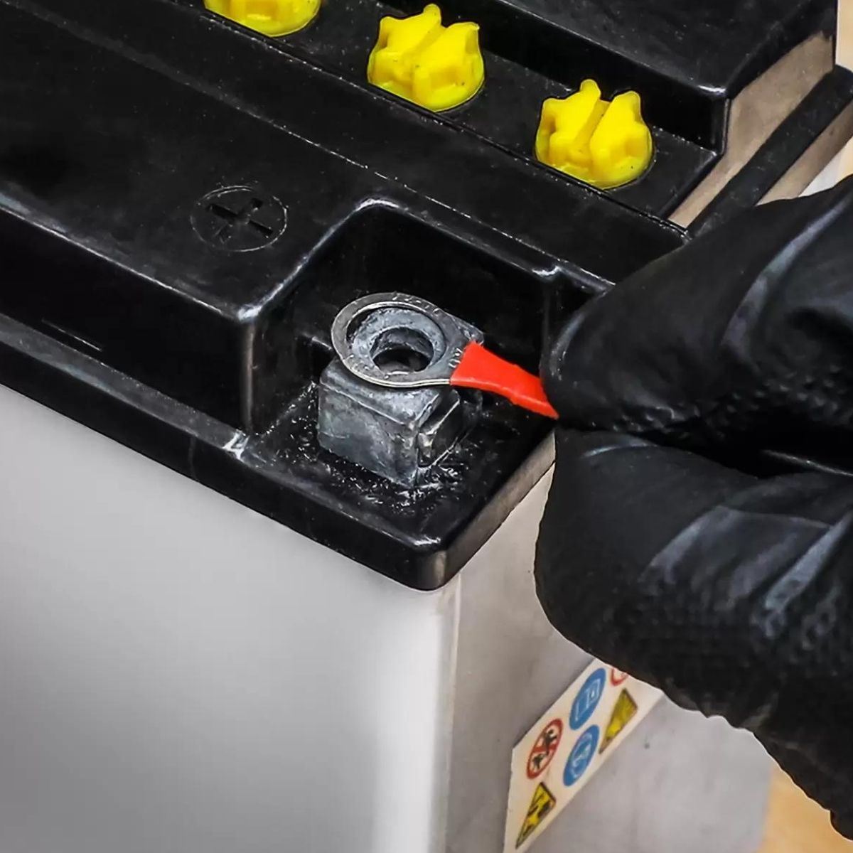 Sealey MBC420 6/12V Four Bank Auto Maintenance Charger