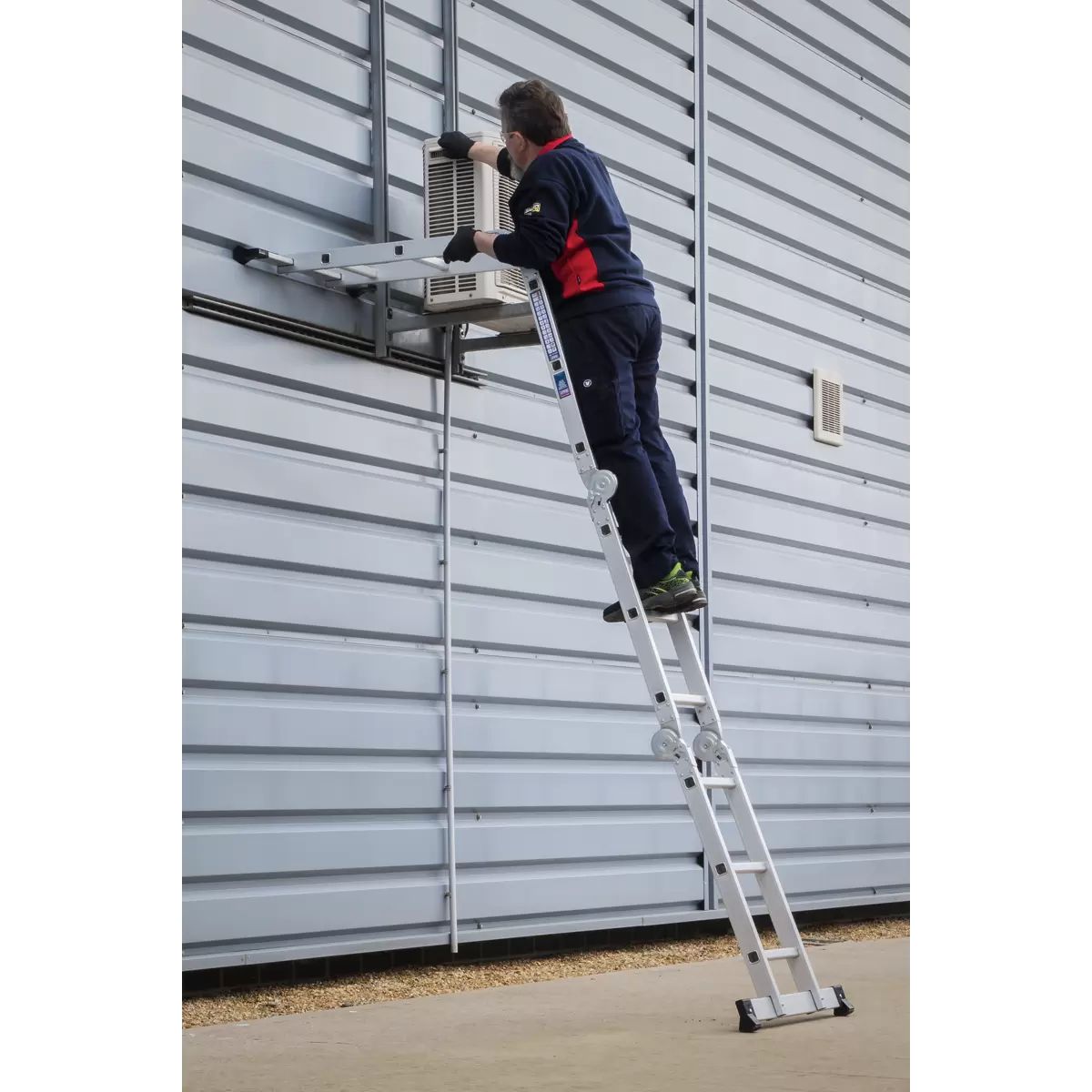 Sealey AFPL1 4-Way Trade Aluminium Folding Platform Ladder EN 131