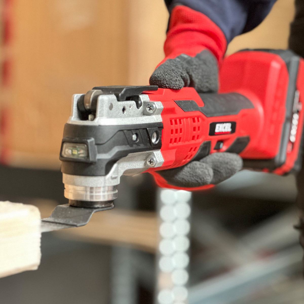 Excel 18V Oscillating Multi Tool with 1 x 2.0Ah Battery Charger