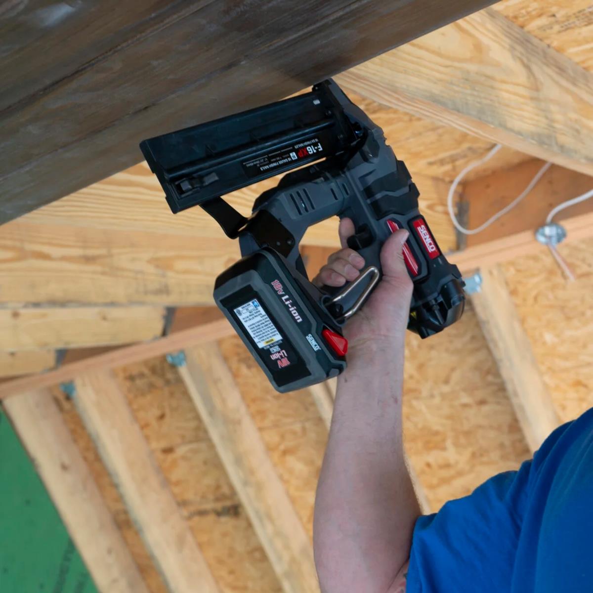 Senco 10N2501N F-16XP Fusion 18V 16G Finish Nailer with 2 x 2.0Ah Battery, Charger & Case