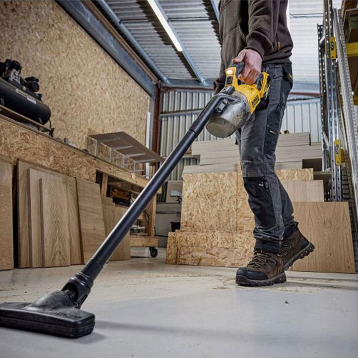 Dewalt DCV501L 18V L-Class Stick Vacuum Cleaner with 1 x 2.0Ah Battery Charger & Bag