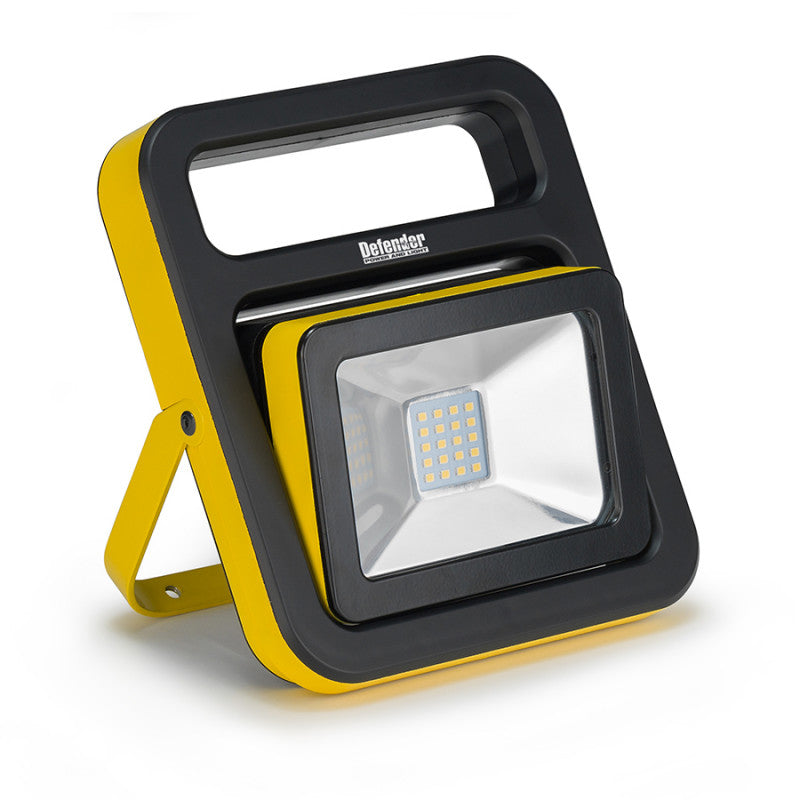 Defender Slimline LED Floodlight 30W/240V - E206017