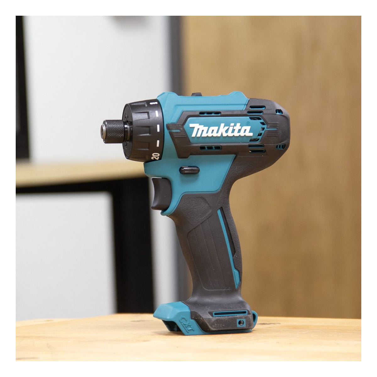 Makita DF033DWAE 12V max CXT Drill Driver With 2 x 2.0Ah Batteries, Charger & Carrying Case