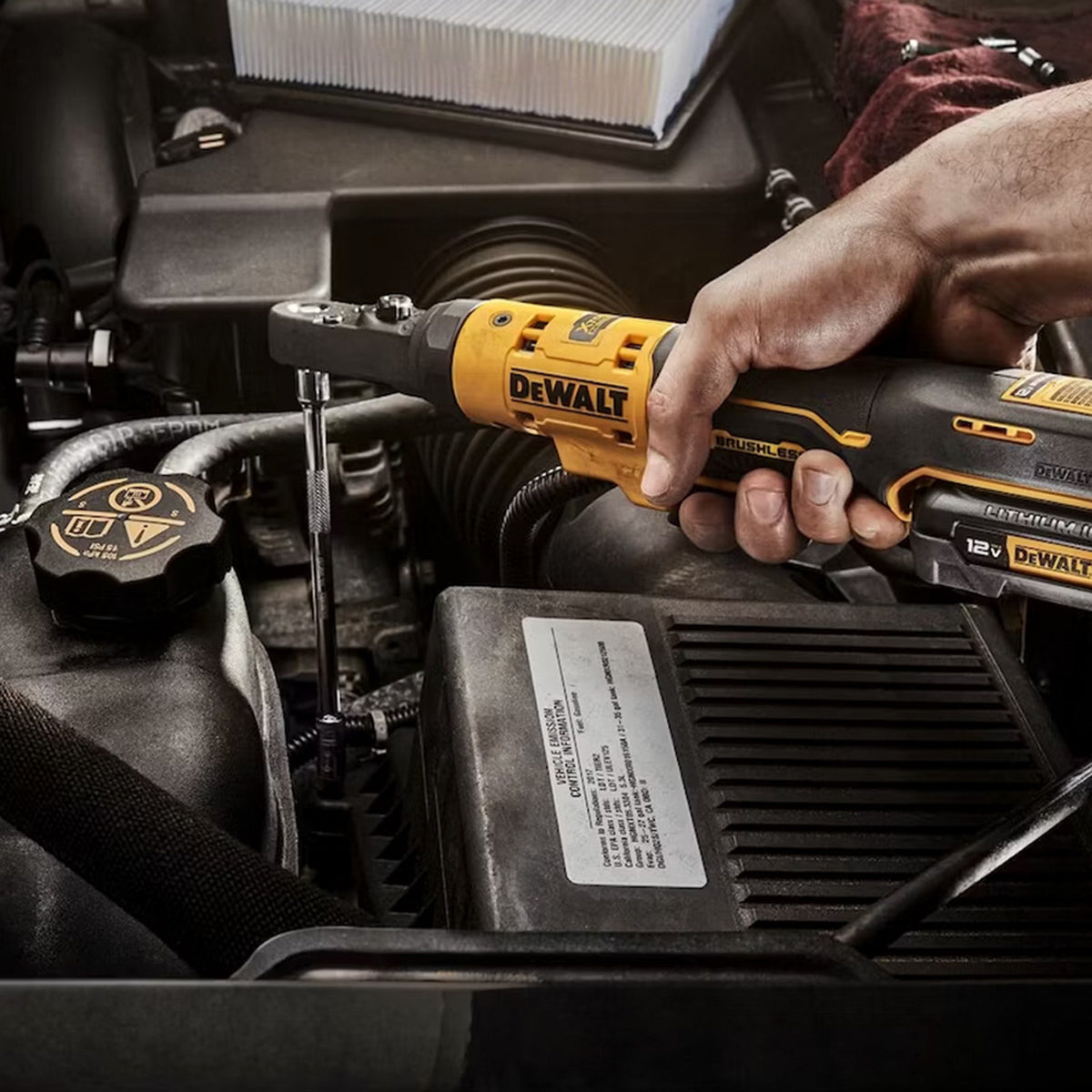 Dewalt DCF510N 18V XR 3/8in & 1/2in Sealed Head Ratchet Body Only Powerful & Durable for Automotive