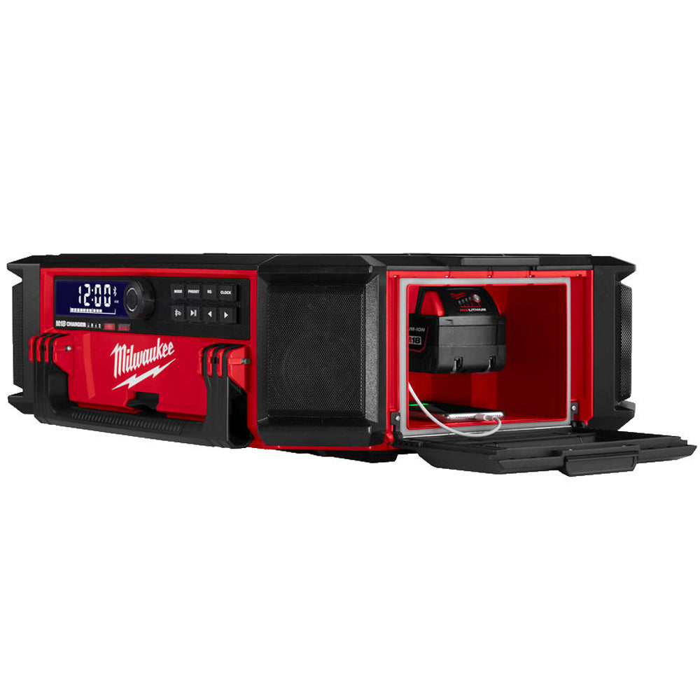 Milwaukee M18PRCDAB+ 18V AM/FM Packout Radio with 1 x 5.0Ah Battery & Charger