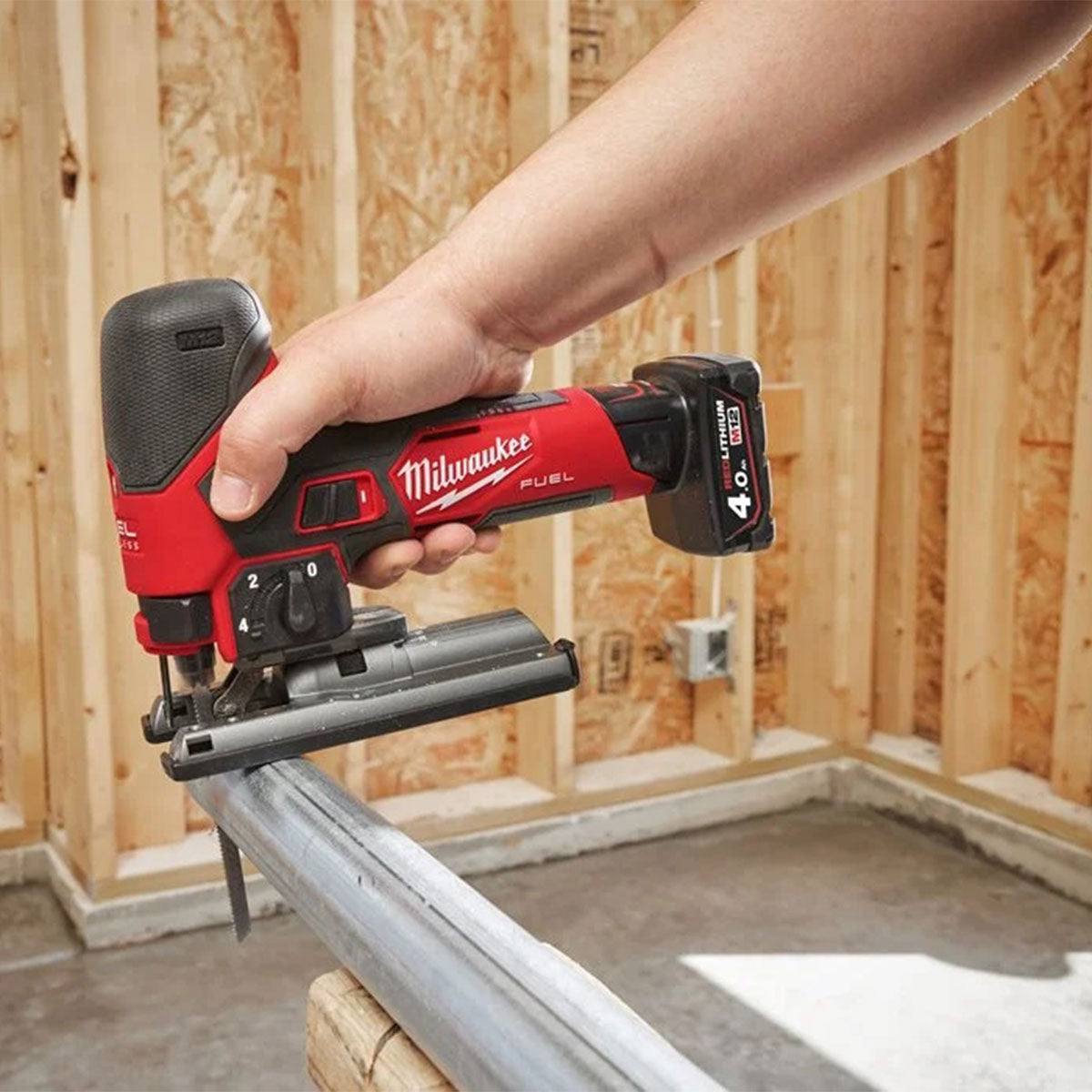 Milwaukee M12FJS-422X 12V Fuel Brushless Jigsaw with 4.0Ah/2.0Ah Batteries Charger & Case 4933493349