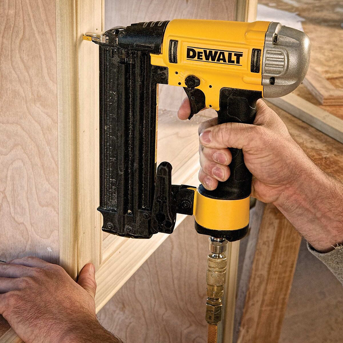 Dewalt DPN1850PP Pneumatic Oil-Free 18 Gauge Brad Nailer 15-50mm Reliable Tool for Precision Nailing