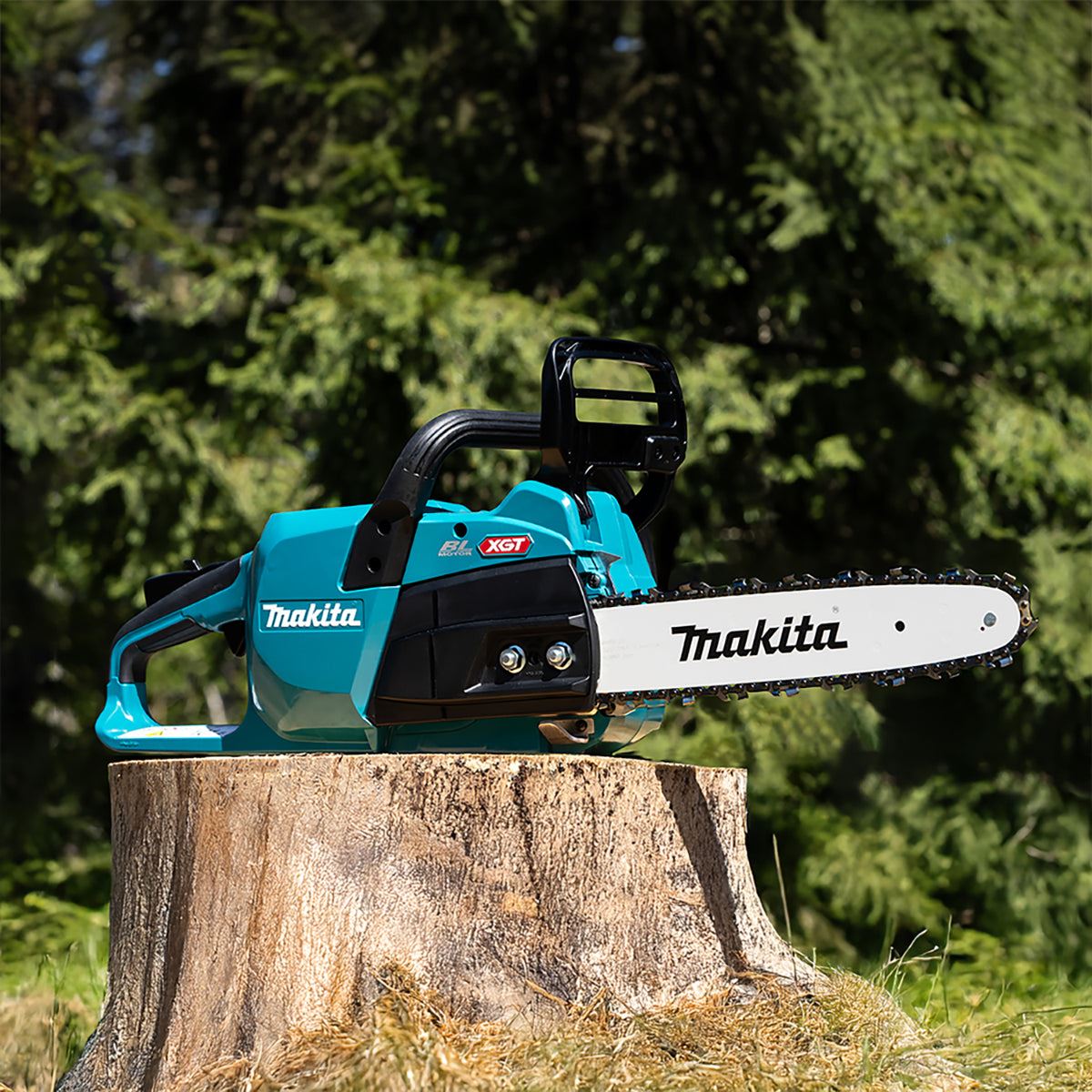 Makita UC024GZ 40V Max XGT Brushless 30cm Chainsaw Body Only
