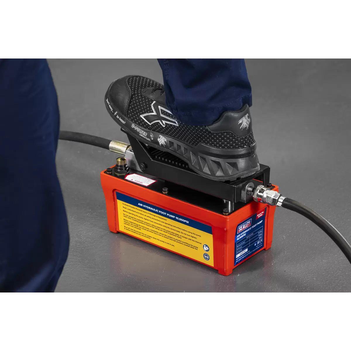 Sealey RE109 Air Hydraulic Foot Pump 10,000psi