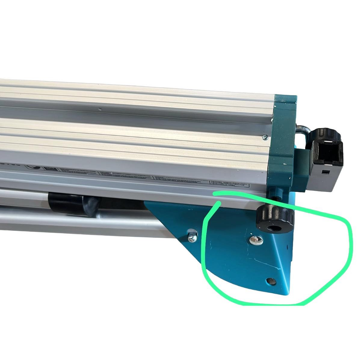 Makita DEBWST06 Adjustable Wheeled Extendable Folding Mitre Saw Stand Item Condition Damaged Box