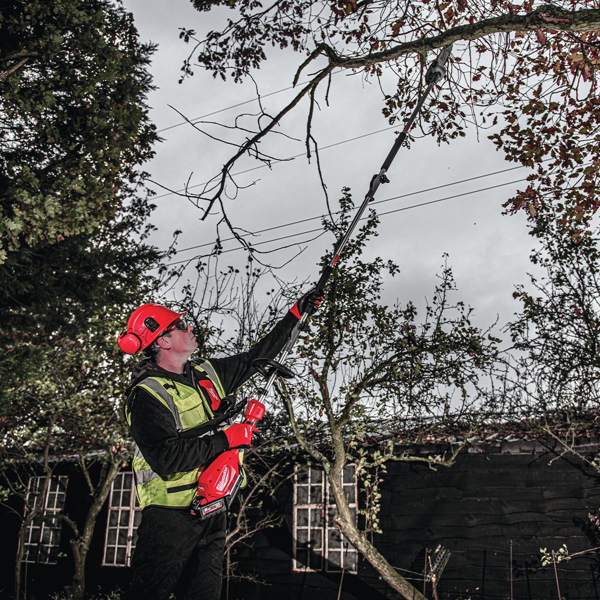 Milwaukee M18FOPH-CSA Quik-Lok Chainsaw Attachment 4932464957