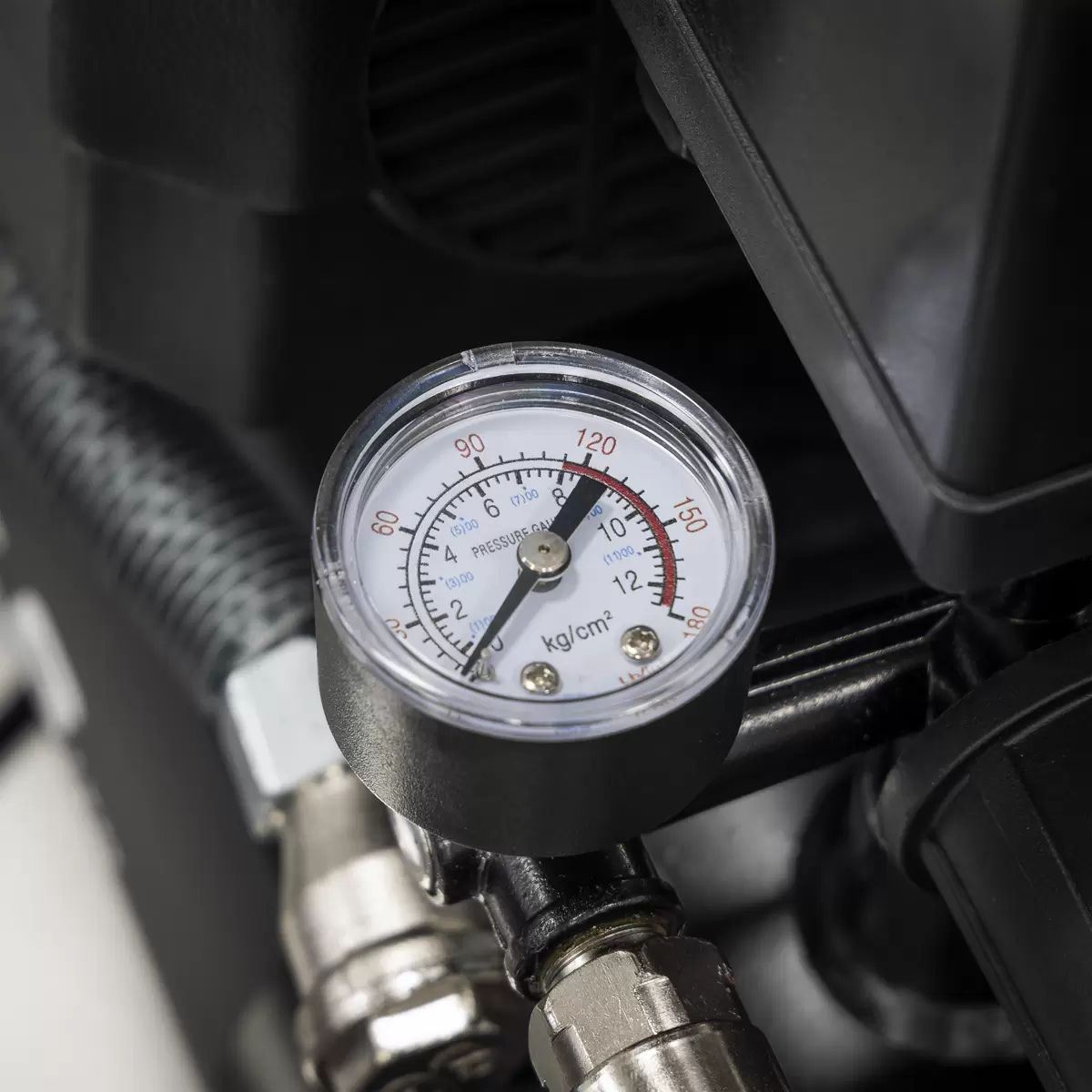 Sealey SAC0620A 6L Direct Drive Air Compressor 230V/13A Compact, Powerful & Reliable for Workshops