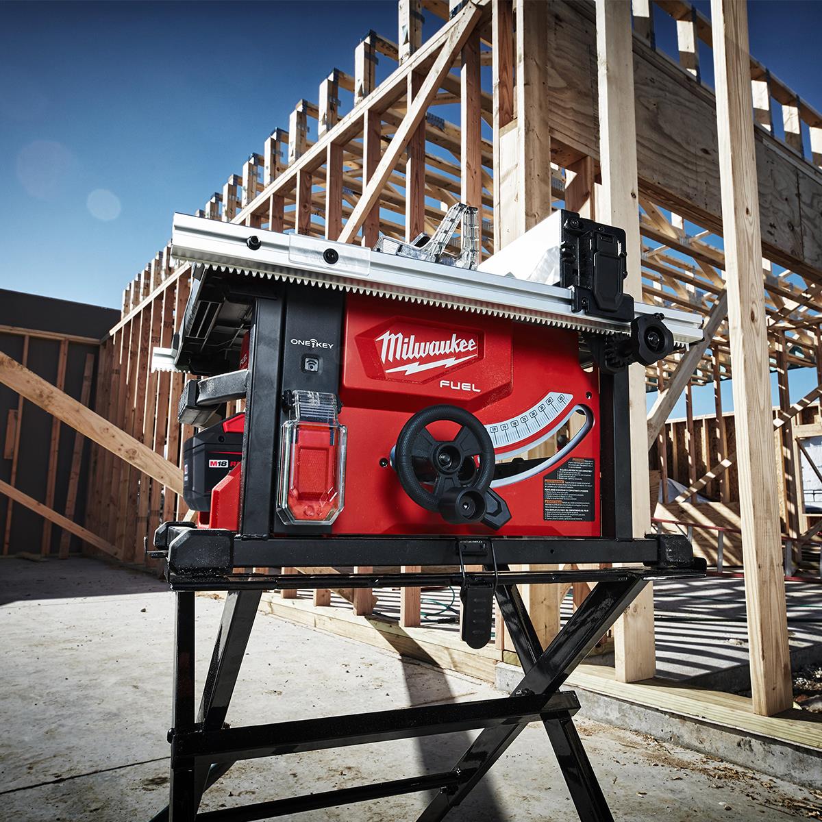 Milwaukee M18FTS210-0 18V FUEL Brushless Table Saw with 1 x 5.5Ah Battery & Charger