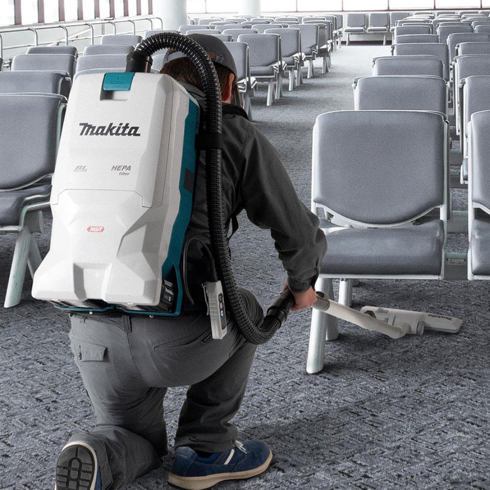 Makita VC011GZ 40Vmax XGT Brushless Backpack Vacuum Cleaner Body Only