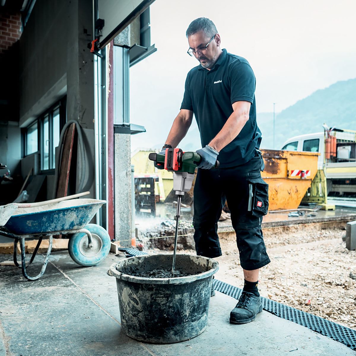 Metabo RW 18 LTX BL 140-2 18V Brushless 140mm Stirrer with 1 x 4.0Ah Battery & Charger