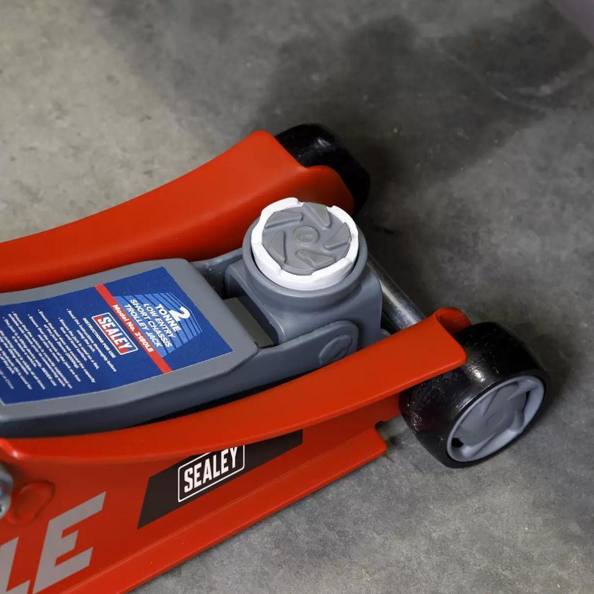Sealey 2180LE 180° Handle Low Profile Short Chassis Trolley Jack 2 Tonne Red