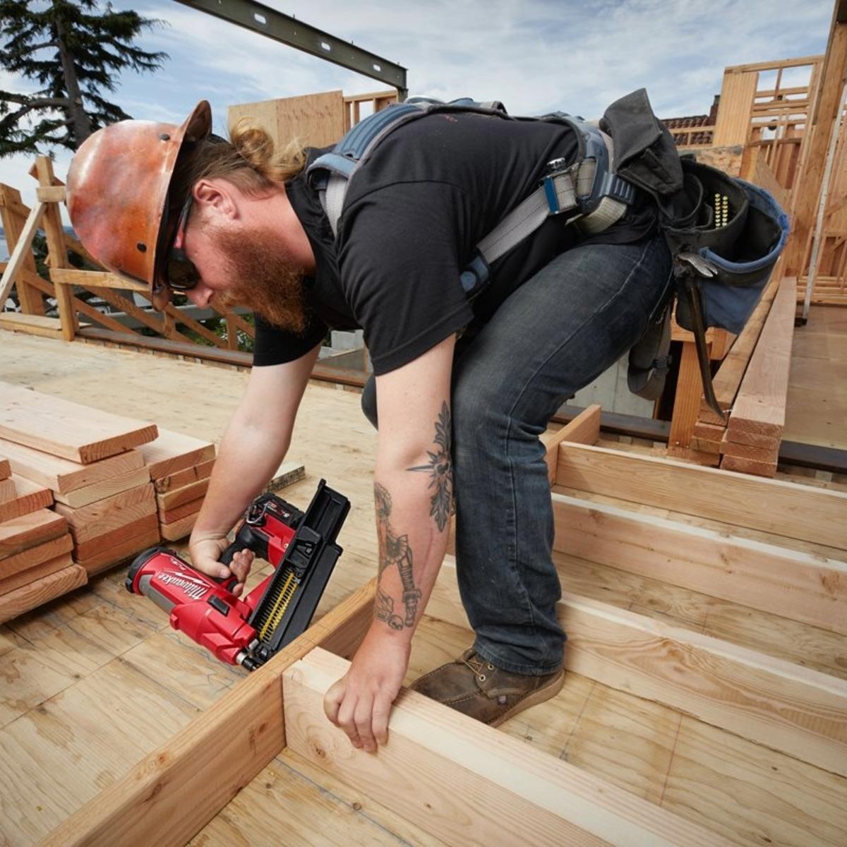 Milwaukee M18FFN21-0C 18V Fuel Brushless First Fix Framing Nailer Body Only in Case 4933478993