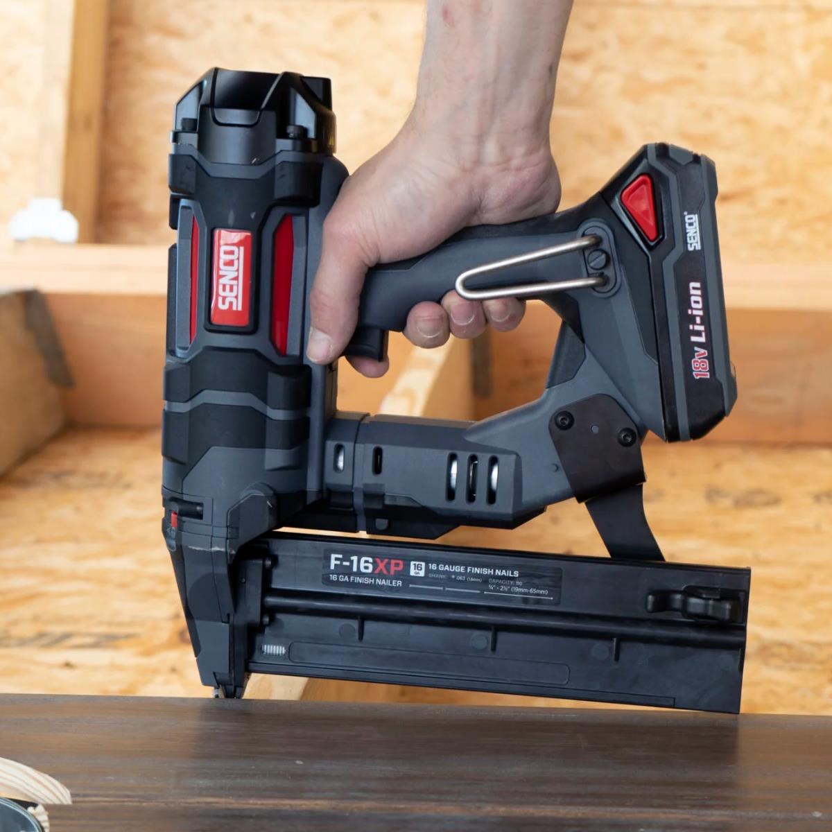 Senco 10N2501N F-16XP Fusion 18V 16G Finish Nailer with 2 x 2.0Ah Battery, Charger & Case