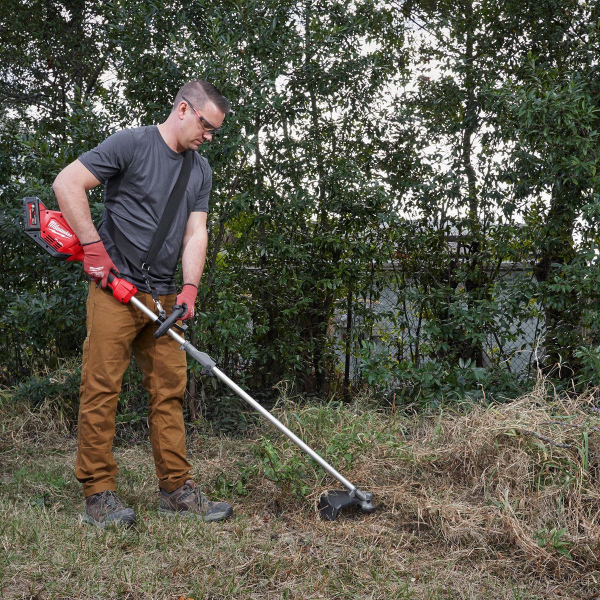 Milwaukee M18FOPH-BCA Quik-Lok Brush Cutter Attachment 4932479986