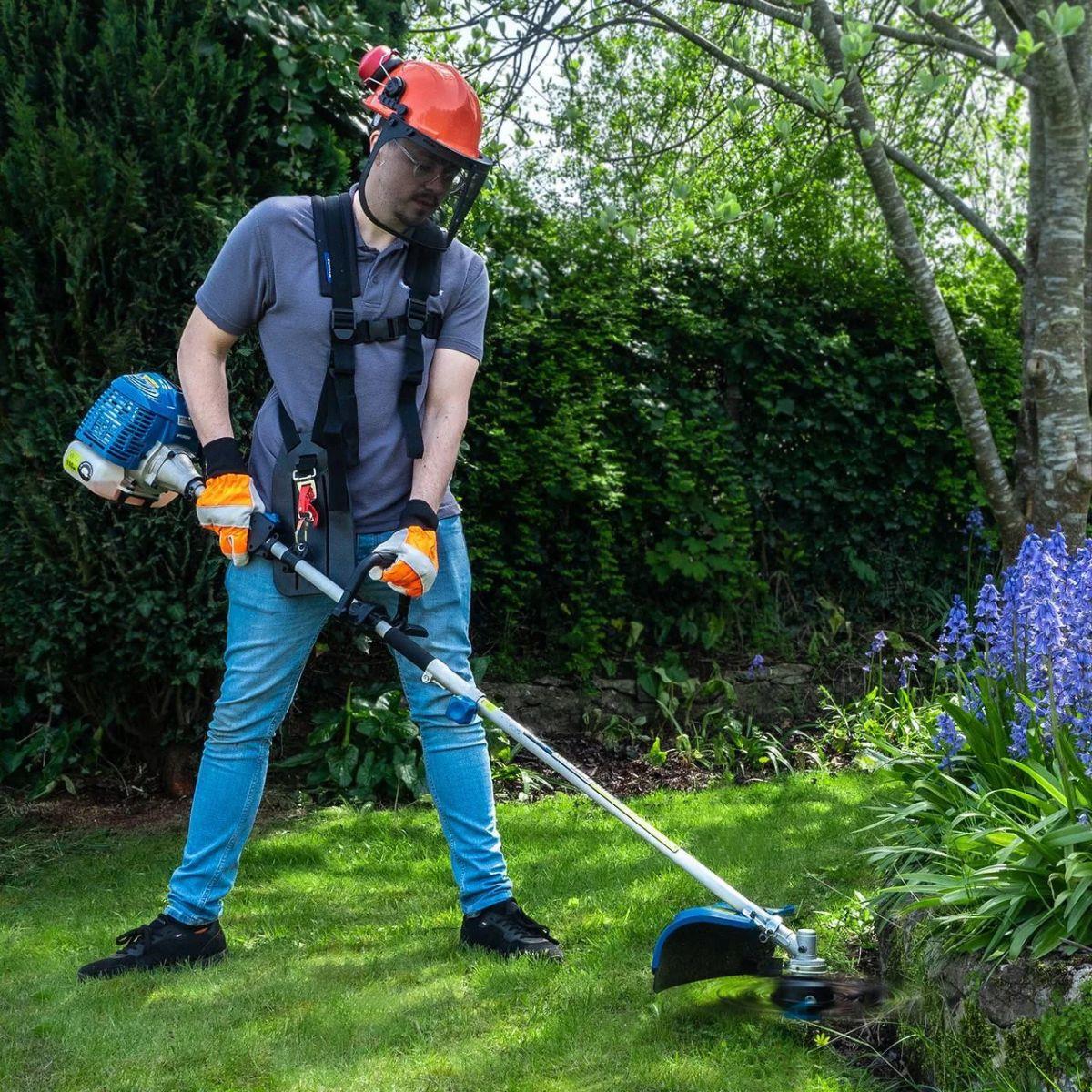 Hyundai HYMT5200X-1 52cc Petrol Garden 5 in 1 Multi Tool